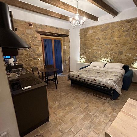 Castelnuovo dellʼAbateBorgo Di Mezzoアパートメント エクステリア 写真