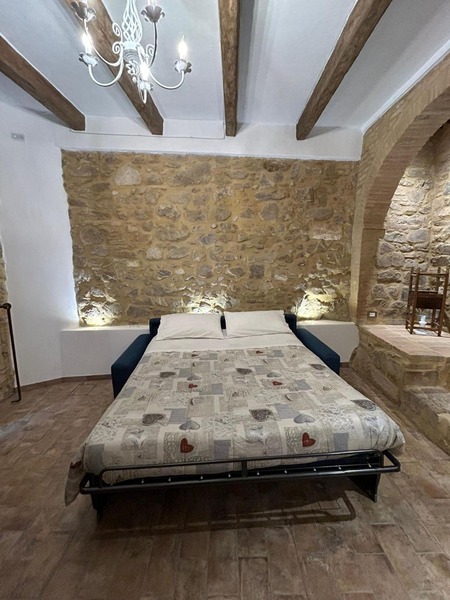 Castelnuovo dellʼAbateBorgo Di Mezzoアパートメント エクステリア 写真